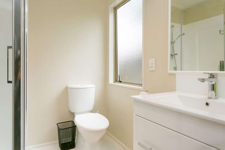 64 Oak Drive Wairakei and Surrounds_9