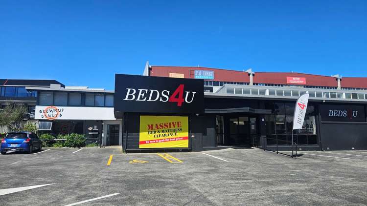 Unit F/171 Target Road_0
