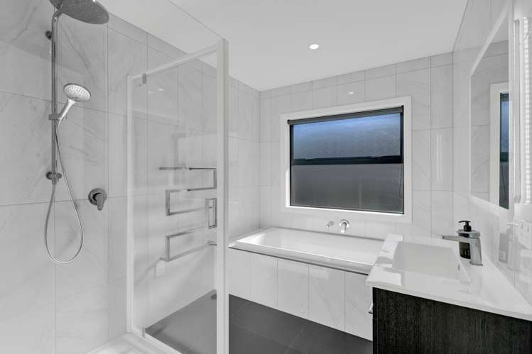 12 Hodge Park Lane Inglewood_16