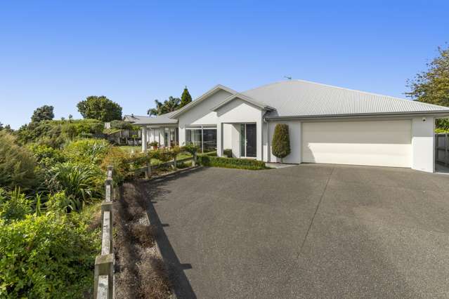 40 Broadwater Close Pyes Pa_1