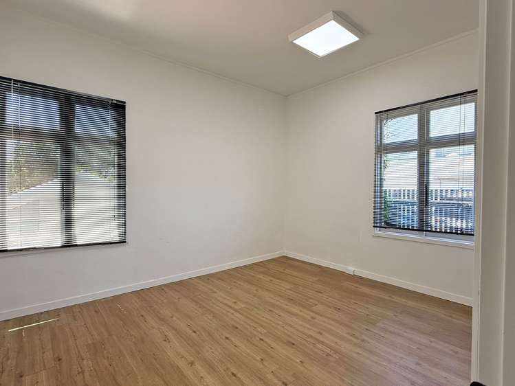 1000 Victoria Street Hamilton Central_5