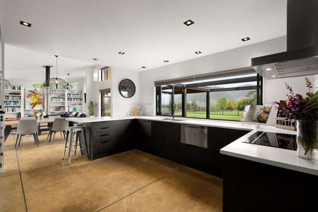 69 Clevedon-Kawakawa Road Clevedon_1