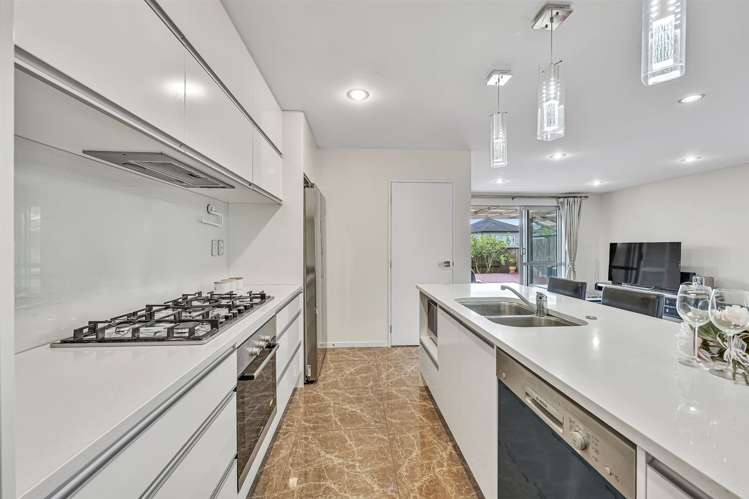 388 Ormiston Road Flat Bush_6