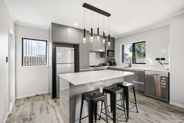 211A Finlayson Avenue Clendon Park_11