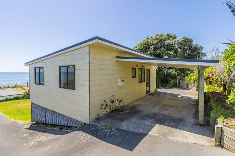 138 The Parade Paekakariki_26