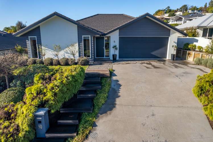 90 Washbourn Drive_0