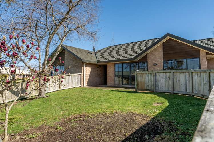 1 Hereford Place Grandview Heights_13