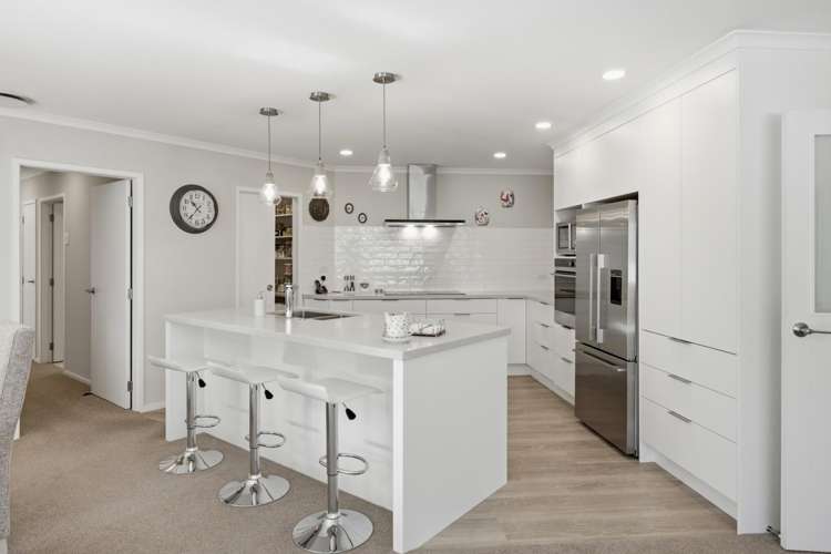 37 Santa Monica Drive Papamoa_3