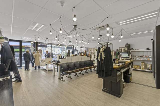 Shop 5 1027 Ferry Road Ferrymead_3