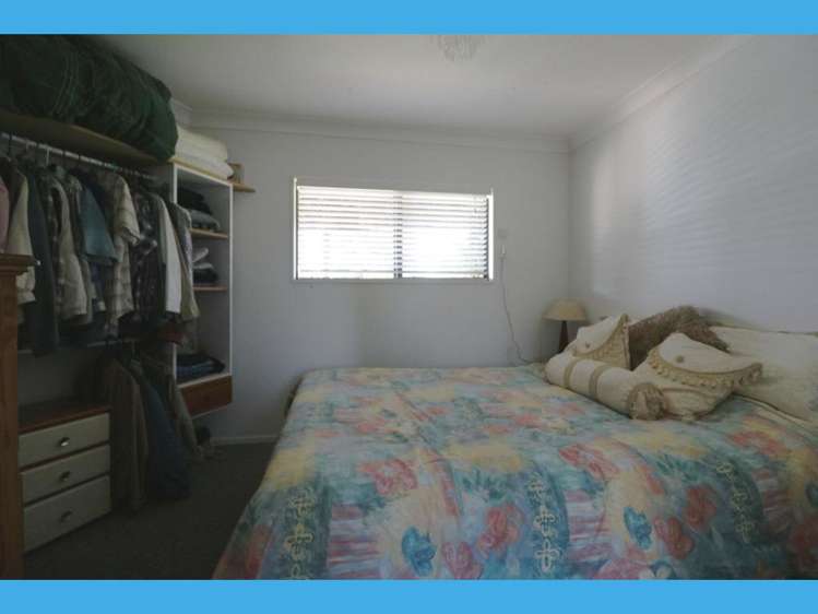 115 Everitt Crescent Whangamata_21