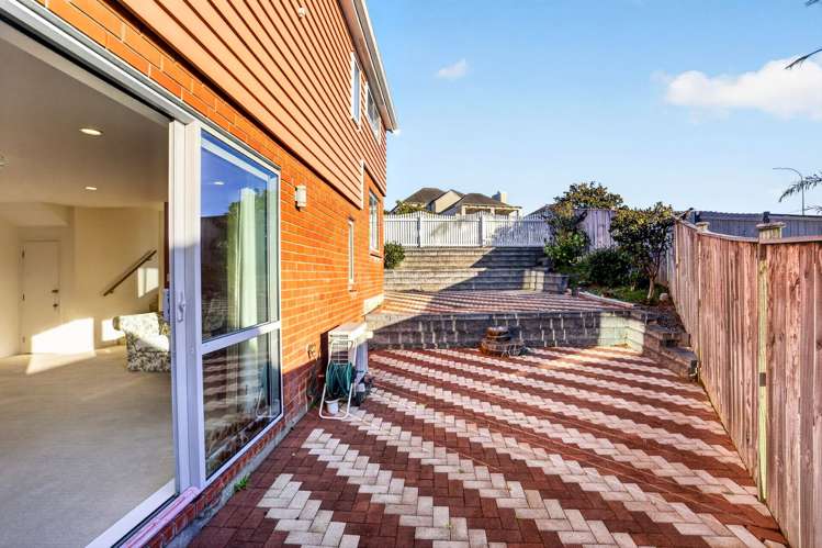216 Alec Craig Way Gulf Harbour_8