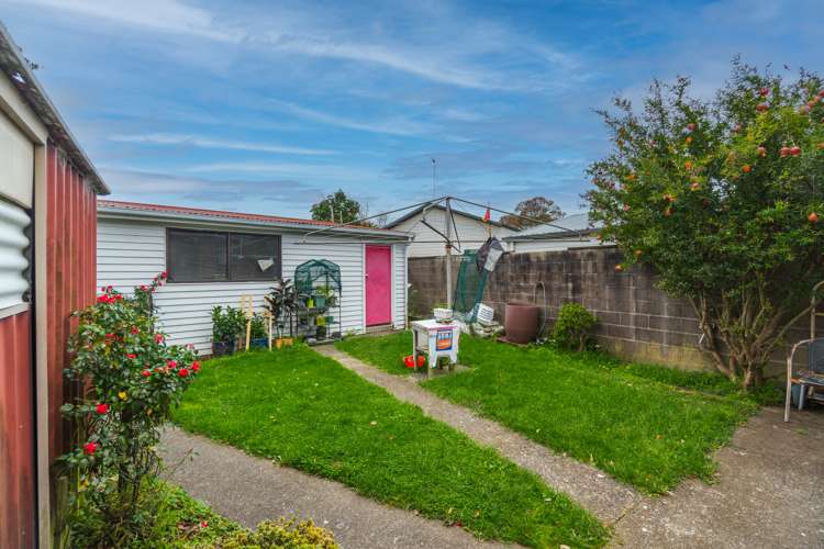 64 Wedgwood Avenue Mangere East_8