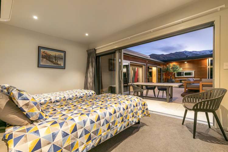 23 Mountain View Drive Wanaka_16