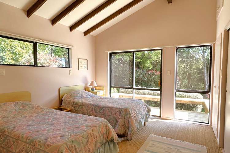 38 Lookout Road Parapara_15