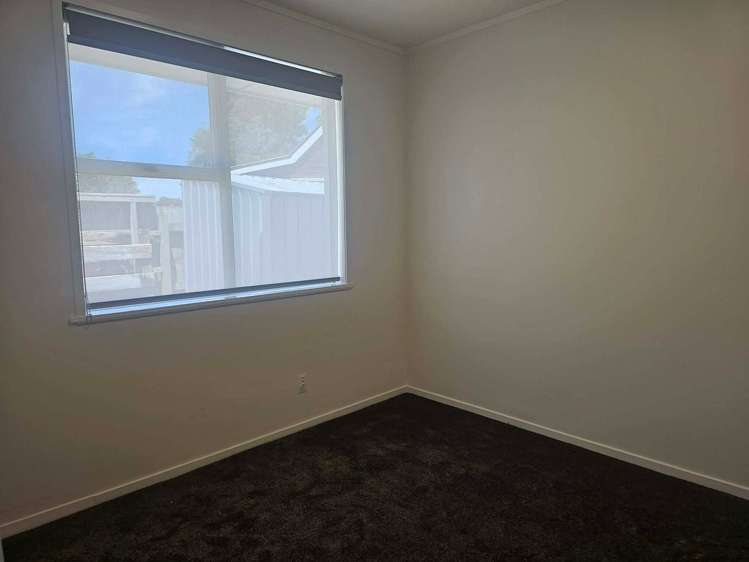 7 Blanes Road Weymouth_7