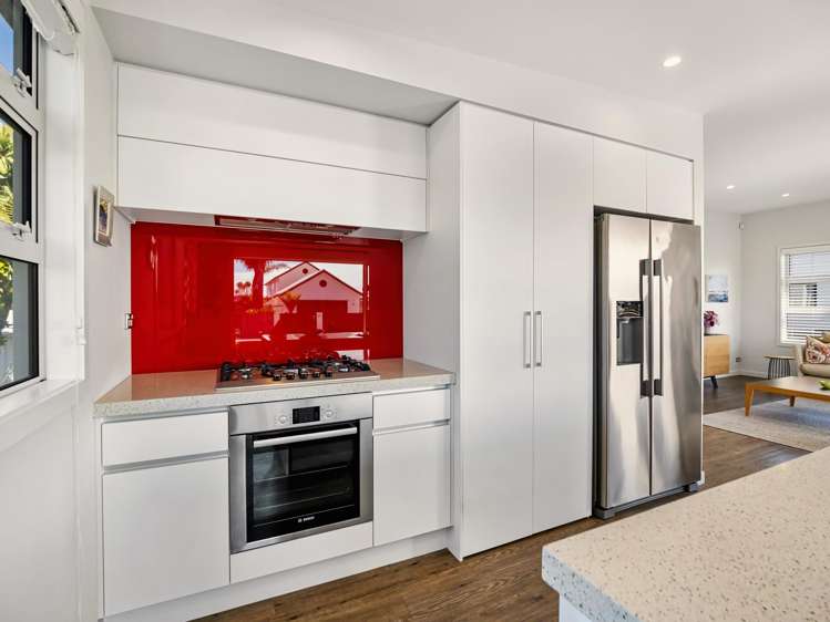 60 Karewa Parade Papamoa_12