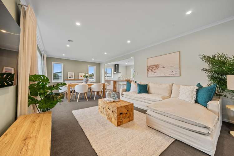 13e York Crescent Westown_8