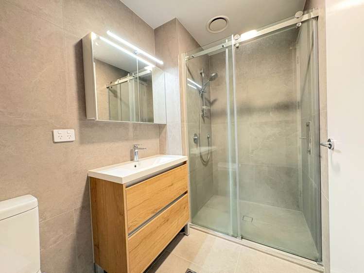 105/1 Derna Road Panmure_6