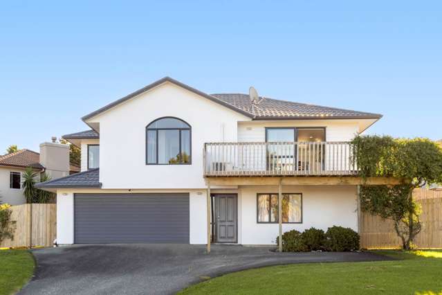 Prime Coastal Living - Room for the Whole Family