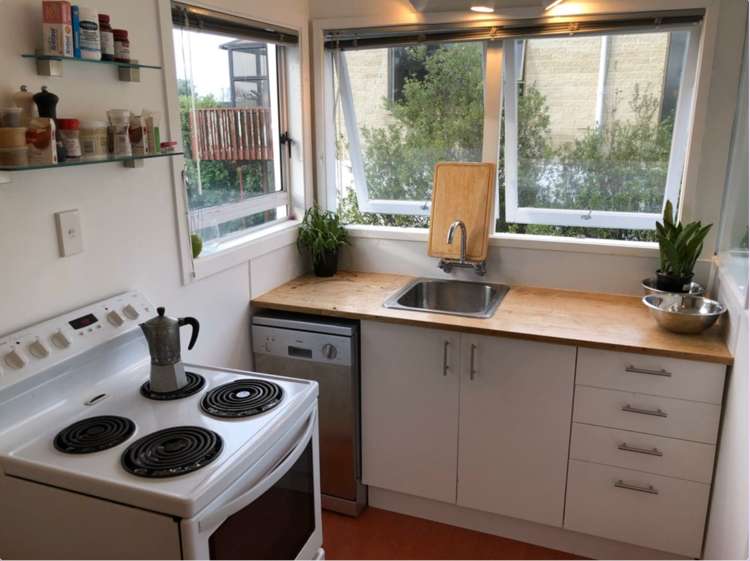 2/18 Westwell Road Belmont_5