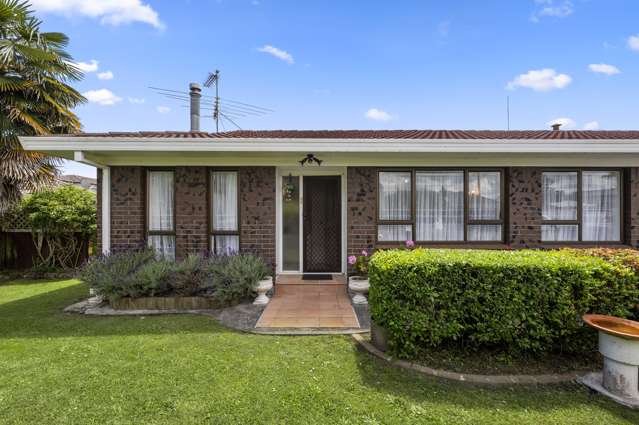 2/13 Cameron Street Papakura_2