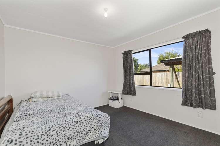 1/16 Rosier Road Glen Eden_7