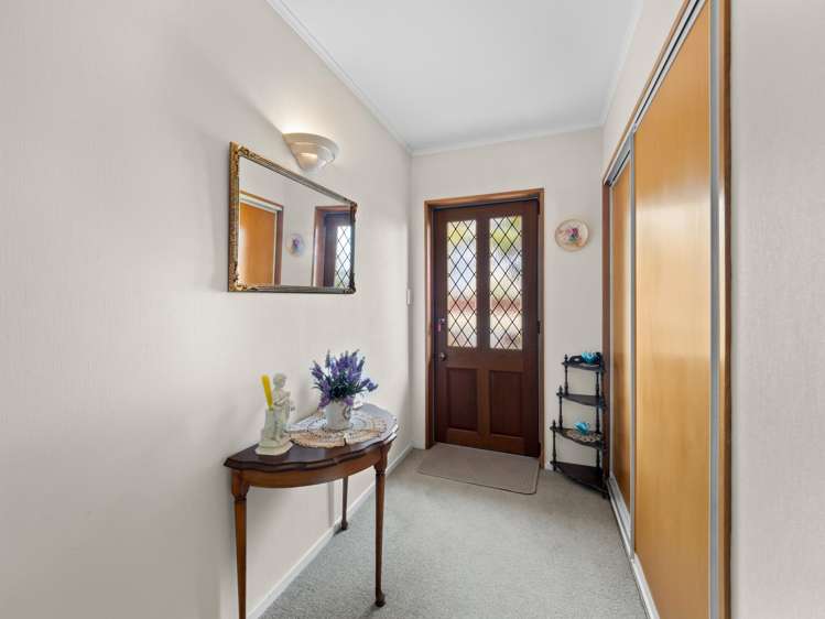 123 Pages Road Allenton_21