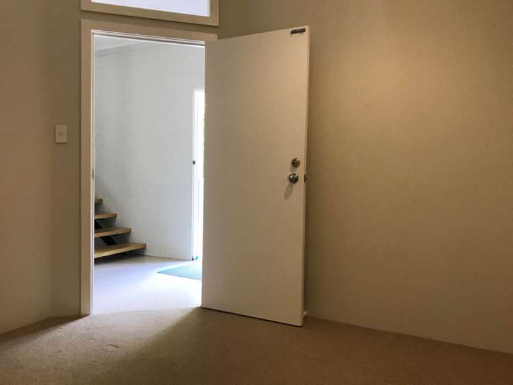 75 Shetland Street Glen Eden_9