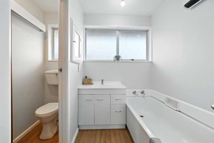 6 Larsens Road Halswell_10