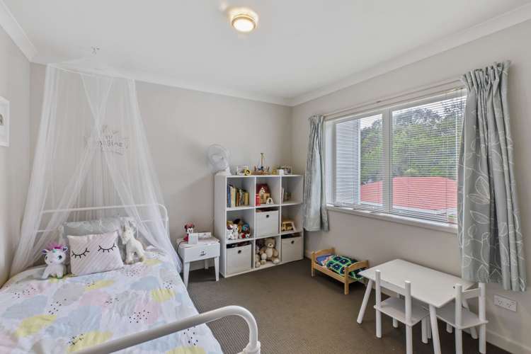 4 Kensington Drive Orewa_10