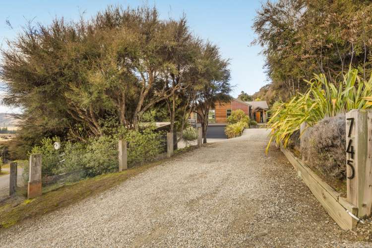 745 Aubrey Road Wanaka_34