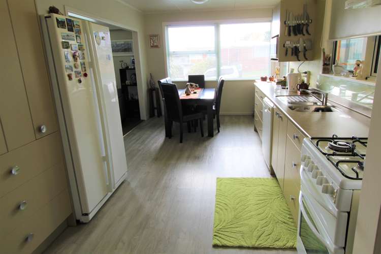 38 Edinburgh Street Tokoroa_7