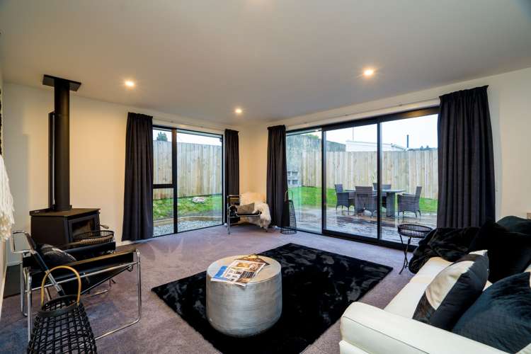 94 Main Road Fairfield_8