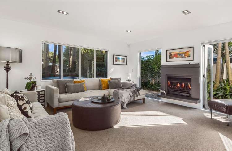 2/25 Napier Avenue Takapuna_10