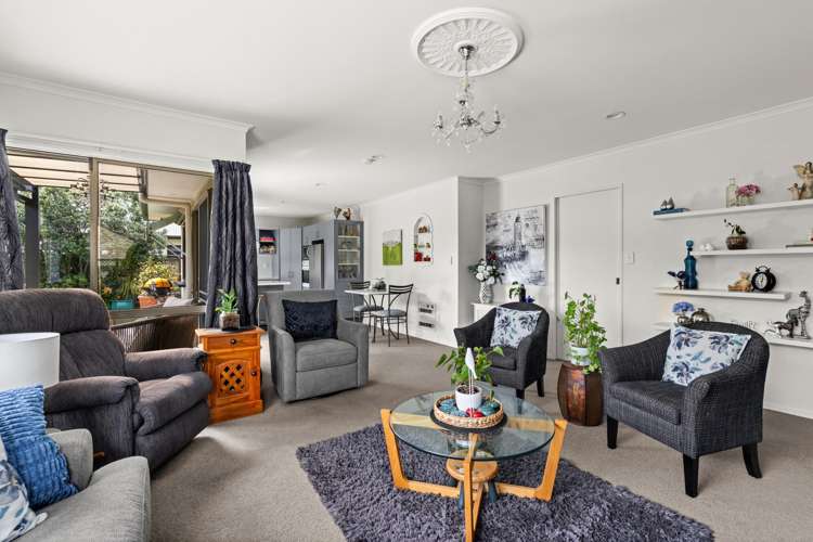 65A Kensington Drive Taradale_10
