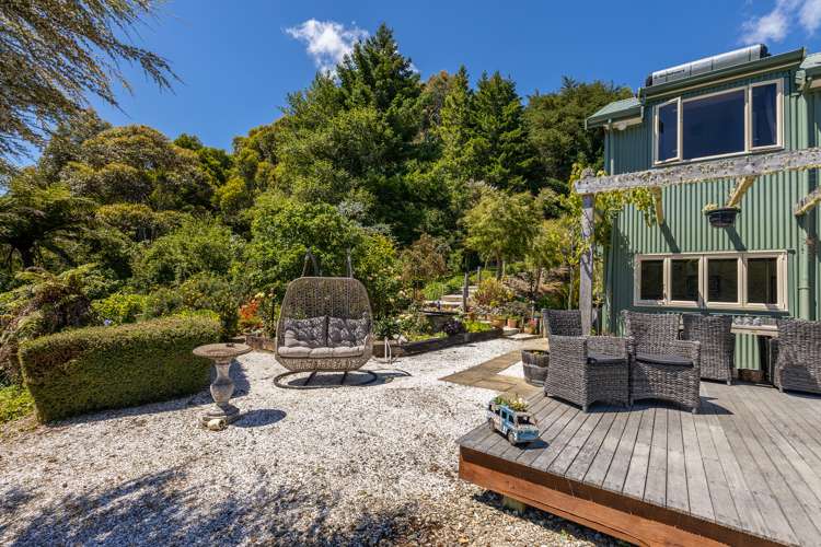 784 Queen Charlotte Drive Havelock_21