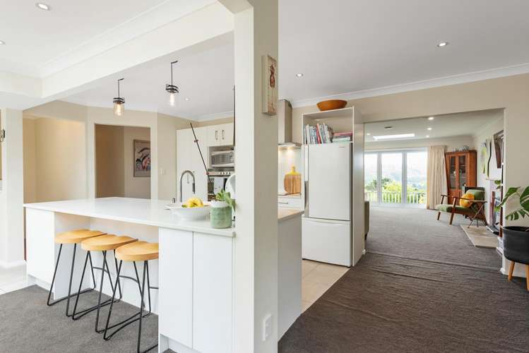 222 Helston Road Paparangi_11