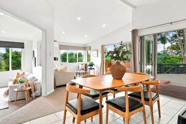 49 Freshfields Road_1