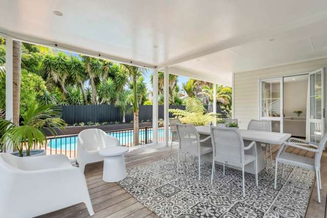 27 Almond Grove Greenhithe_4