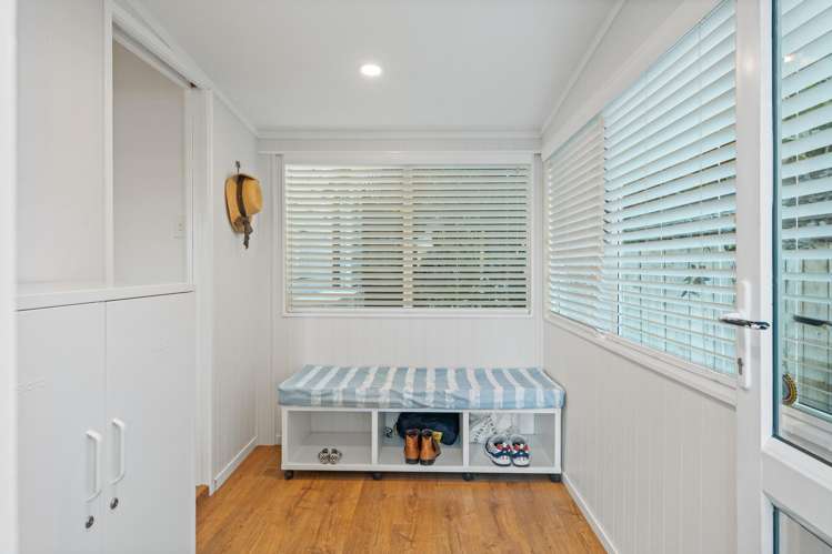 49 Natzka Road Ostend_24