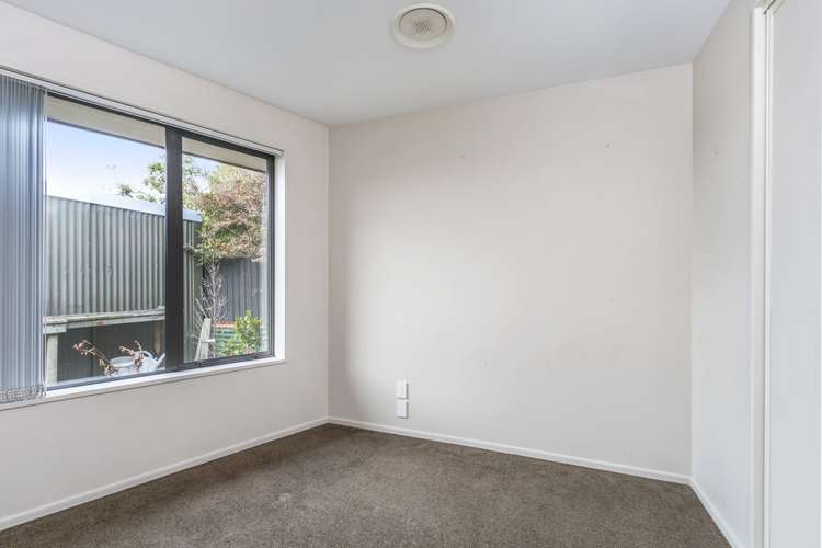 12 Kingsbridge Drive Burwood_10