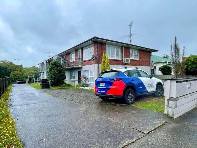 3/100 St Lukes Road Mt Albert_1