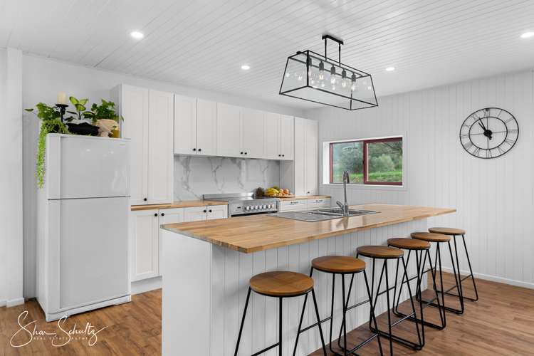 207 Doctors Hill Road Maungaturoto_20