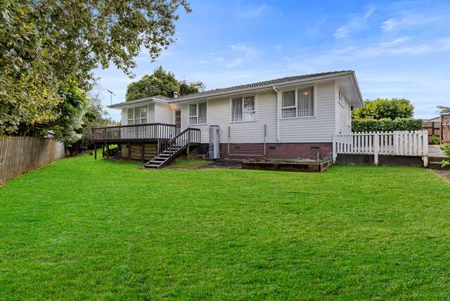 22 Malvina Place Bucklands Beach_1