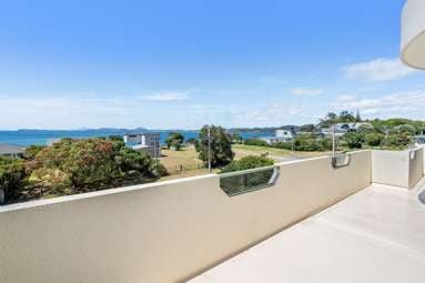 21 Whangaumu Street_3