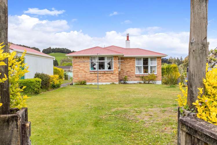 69 Roslyn Street Taumarunui_14