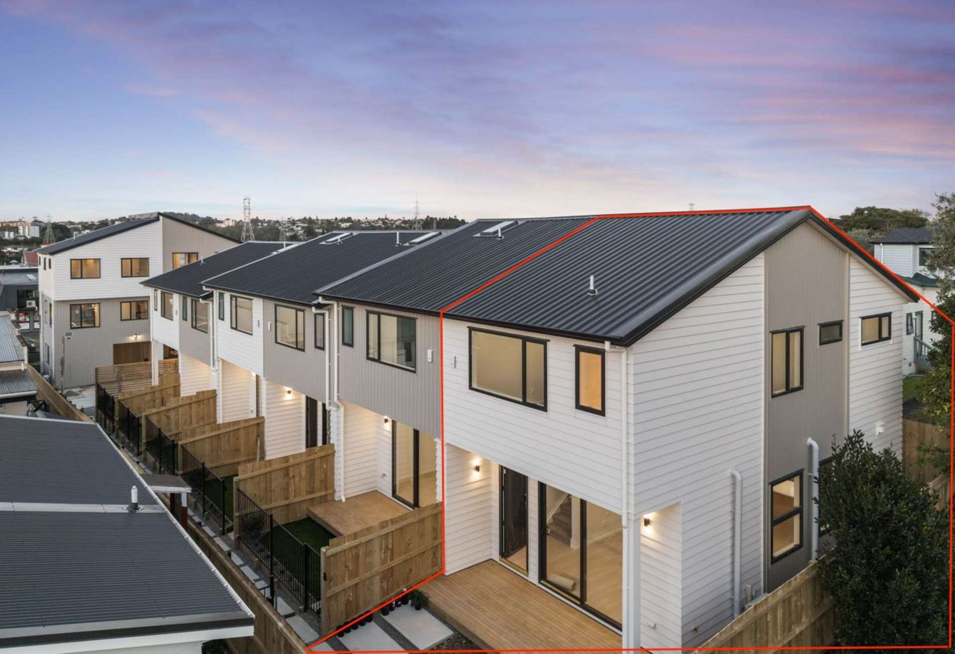 8/16 Binsted Road New Lynn_0