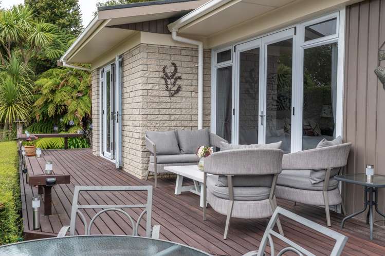 9 Mcdowall Place Queenwood_24