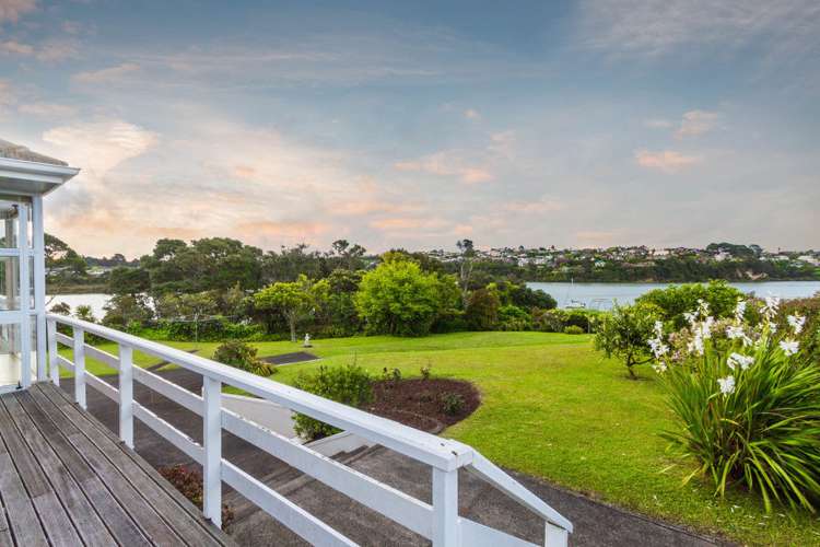 19 Murray Road Te Atatu Peninsula_17