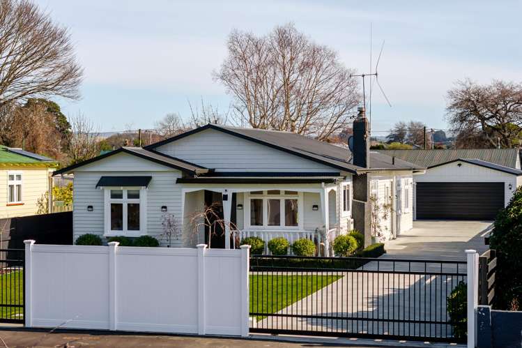 10 Huxley Street Pahiatua_23